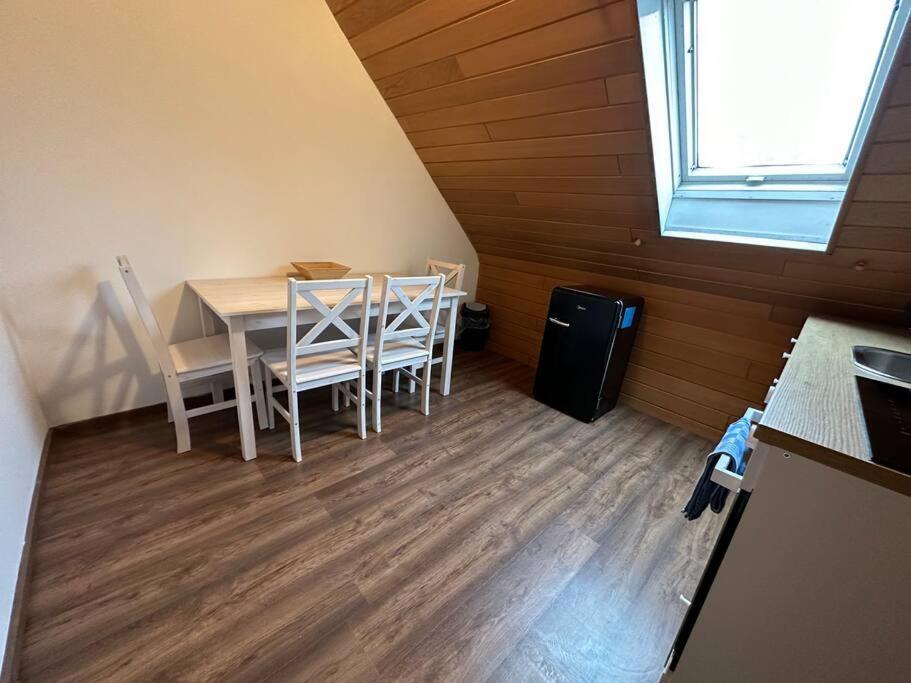 Ferienwohnung Malin Ludwigshafen am Rhein Exterior foto